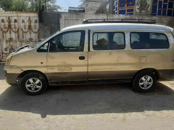 ستاركس 2000 محور 2007  مكينه الكير شريناها جدد يوم《 2025 .11 .24》 رقم بغداد  مصفره وما مطلوبه  راعيه موجود مكان ناصريه قضاء جبايش ***********.. سعر 45
