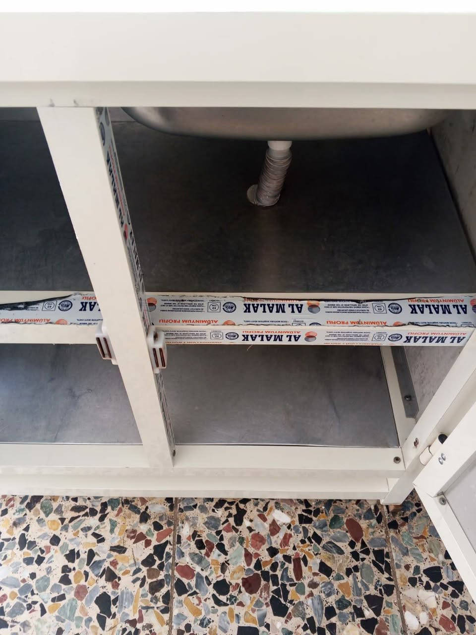 عندي هذا الكاونتر للبيع كلش نضيف اخو الجديد اي ضرر مابي بعده بلزك مالته
مكاني الشعله قطاع السابع وهذا الرقم خلي*********** بي وتساب الشراي يتفضل بيع مستعجل @إشارة
