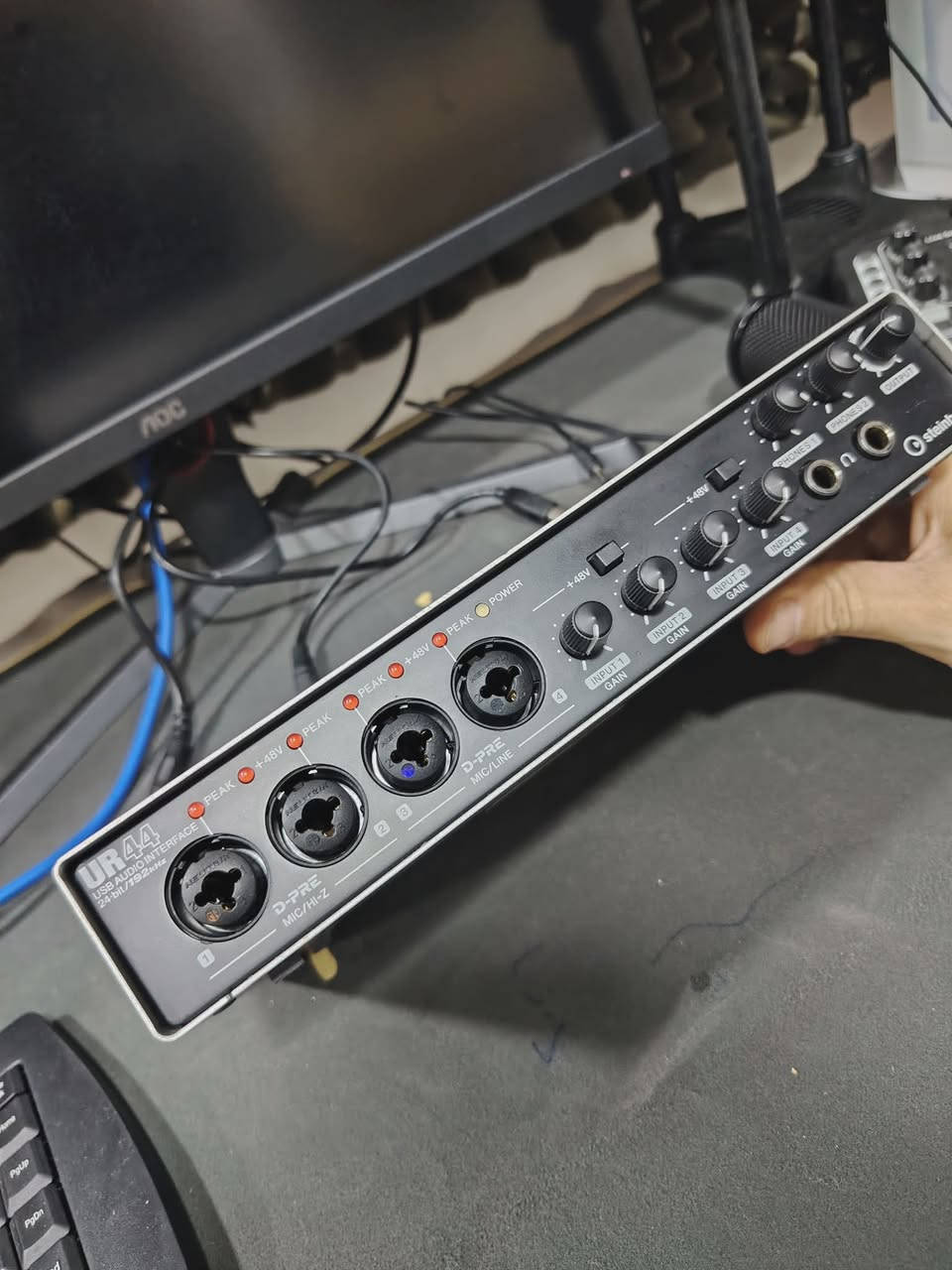 مايك steinberg m01 مع كارت صوت steinberg UR44
مستخدم شرط الفحص


**إذا كنت صاحب هذا الإعلان وتريد حذفه لأي سبب، رجاءا أرسل رسالة إلى الدعم الفني**