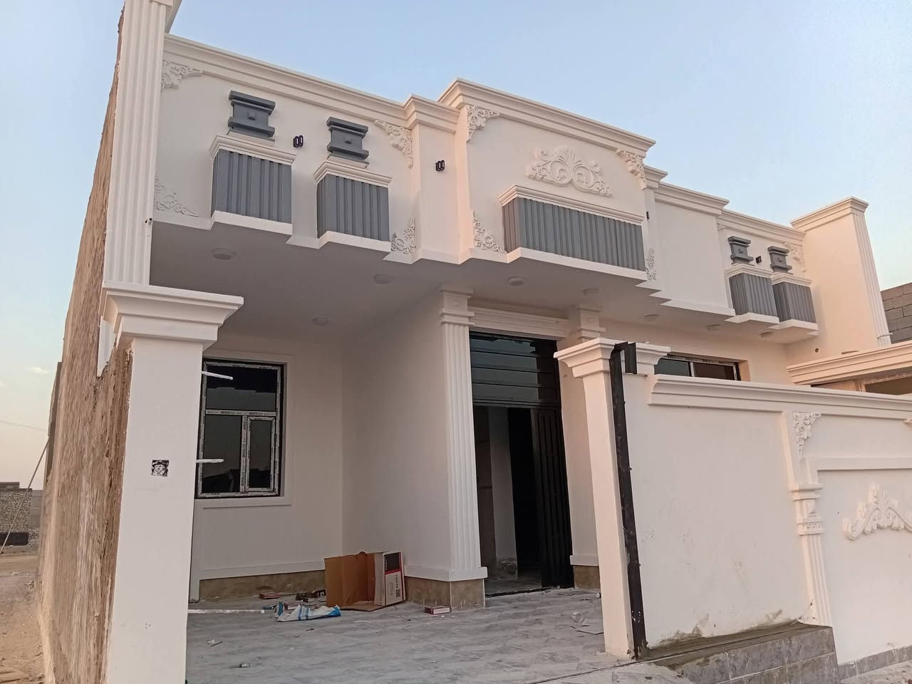 كادر متميز لعمل الواجهات بكافت التصاميم حسب رغبت صاحب البيت او حسب رغبتنا متواجدين في بغداد والانبار ***********
