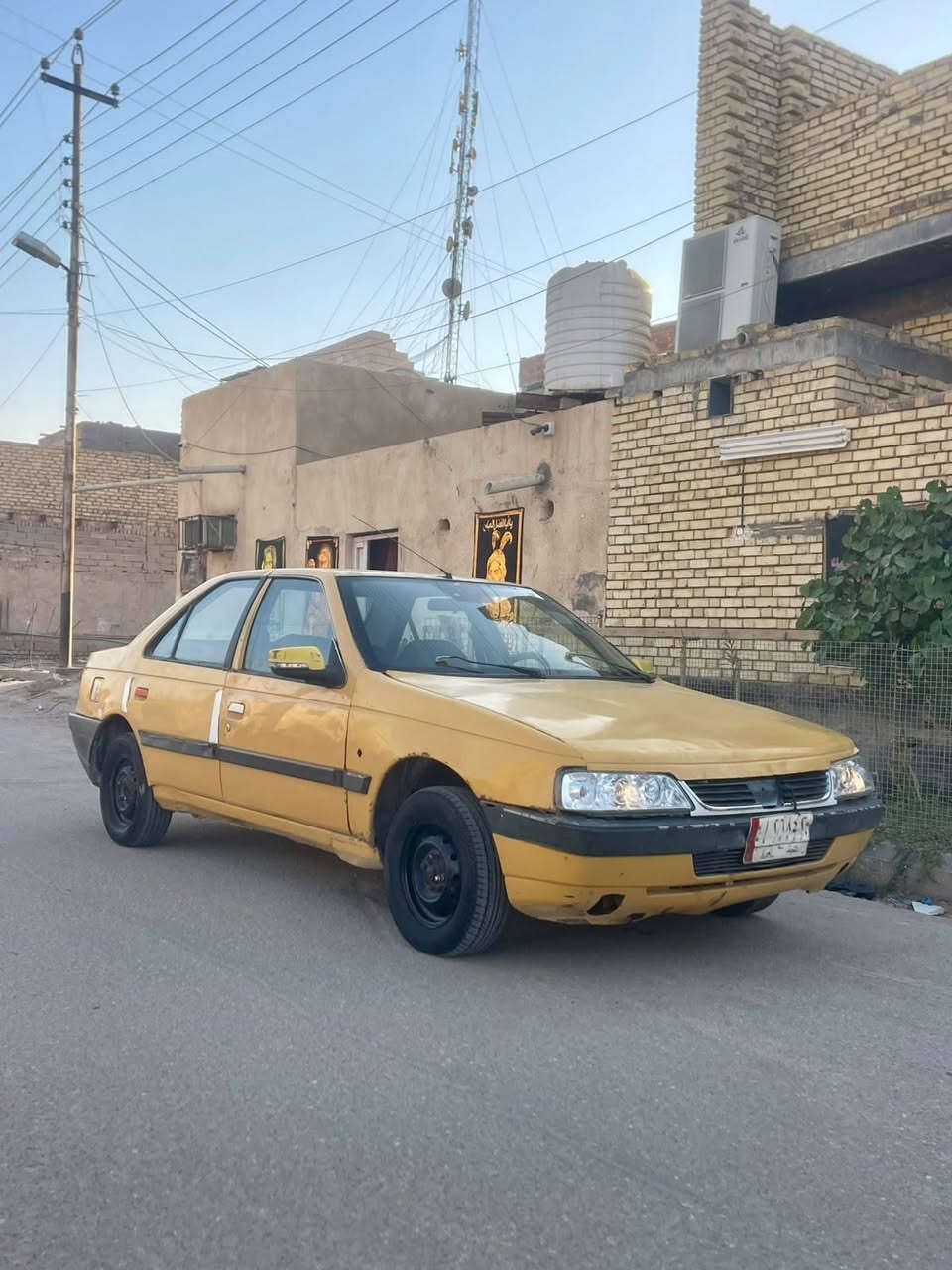 السلام عليكم للبيع او مراوس بيجو روا موديل ٢٠٠٩ رقم نجف مشروع وطني راعيه ماواصله اكفلك سرقه وعشاير محور محرك كير ونجي ٤ سلندر حداديه تخم تاير كهربائيات كله شغاله سياره جاهزه مكان ناصريه مركز السعر ١٠ وبيه مجال 
رقم***********
الواتساب ***********
