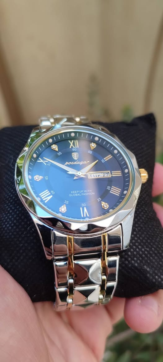 ساعة Poedagar 615 جديدة لوك
🔥⌚⌚ساعة يد رجالية فاخرة وعصرية من Poedagar 615⌚⌚🔥🔥
-قطر 41.
-عرض السير ٢سم.
-طول السير ١٩سم.
-مقاومة للماء لحد عمق ٣٠ متر
-مصنوعة من الستانلس ستيل(stainless steel strap)
-مضيئة بالظلام بشكل جميل (strong luminous).
-مرفق معها أداة ضبط الشريط .


**إذا كنت صاحب هذا الإعلان وتريد حذفه لأي سبب، رجاءا أرسل رسالة إلى الدعم الفني**