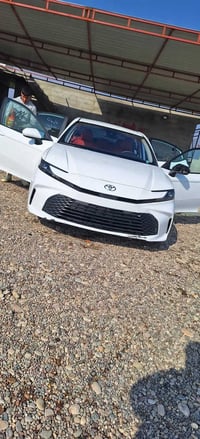 كامري LE • هايبرد • موديل ٢٠٢٥