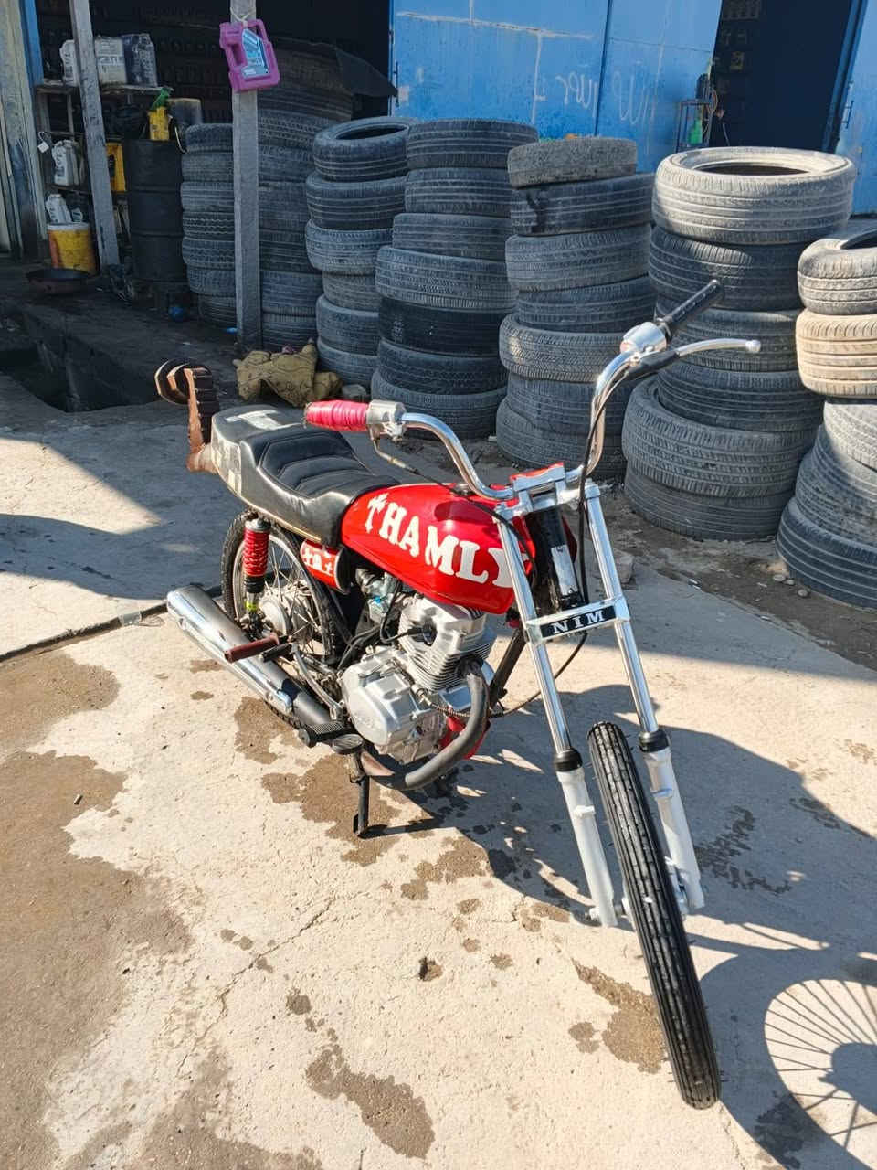 سلام عليكم دراجه شاصي 13 محرك شلامجه تعمير 25 البيع سعر 650 /*********** رقم الولد اني مجرد انشر مكان دراجه كربلاء الامام عون
