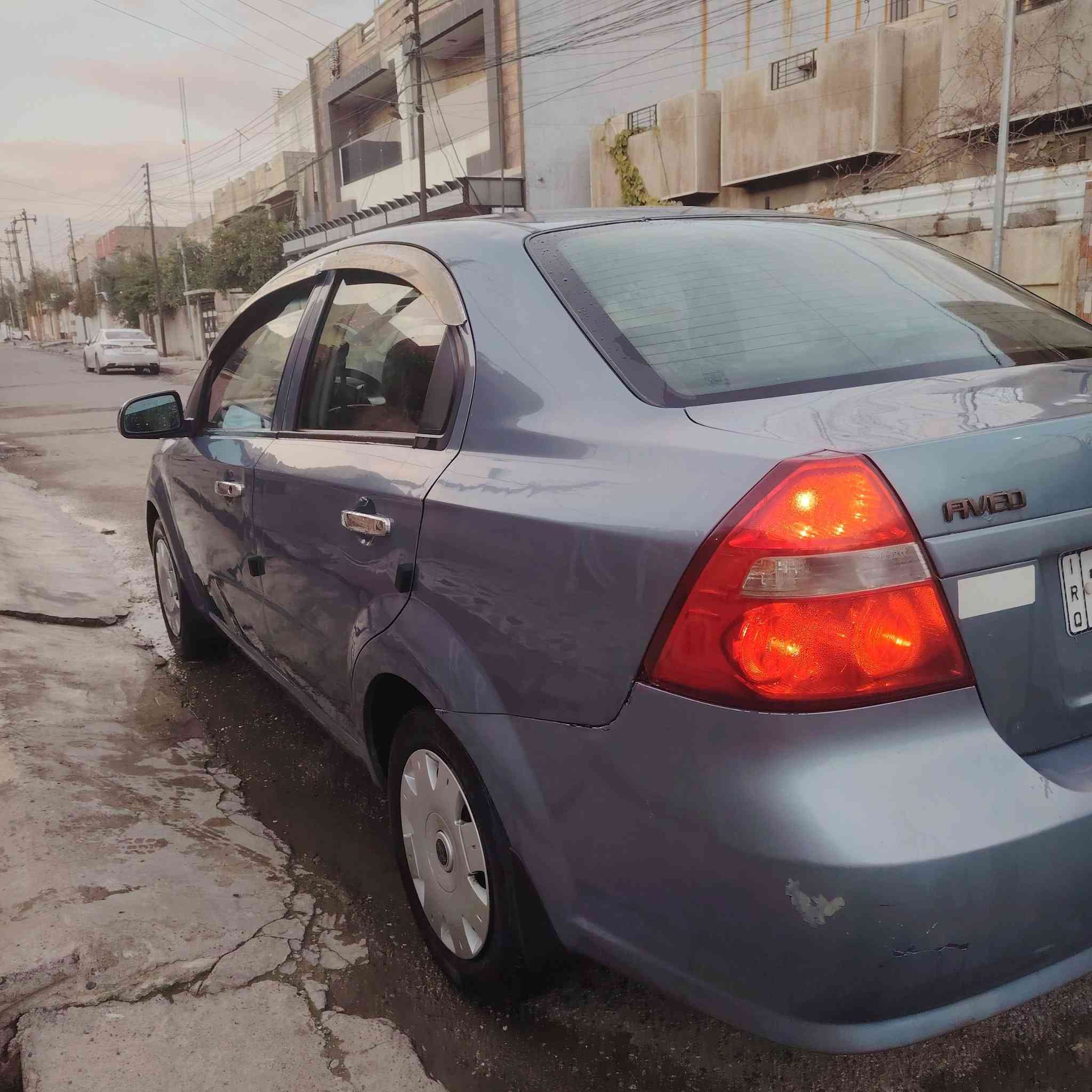 افيو للبيع موديل 2007 كير عادي
صبغ فقط الجاملغ الامامي بدون دواخل 

 بيها كوبون بانزين والسيارة اني شرعيها

السعر 67 

***********
