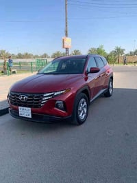 توسان وارد امريكي فقط بنيد ودعاميه بدون دواخل وبدون  ايرباك ..ماشيه ٤٣...