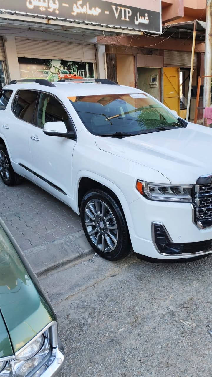 بيع مستعجل
اكاديا دينالي 2023 

حجم المحرك : 6 سلندر 3600

لون السيارة : لون ابيض

الرقم كاتي تترقم شمالي 

المسافة المقطوعة : 13 الف 

الضرر : جاملغ امامي مبدل وصبغ شبرين باب السايق 

المواصفات:

•5 انظمة للقيادة 

•3 صفوف 7 راكب

•لايتات Led امامي وخلفي 

•رادارات أمامية وخلفية وجانبية 

•مقاعد جلد بريميوم مع تطريز دينالي

•شاشة كبيرة 8 انج تدعم Apple CarPlay/ Android Auto

•نظام Bose الصوتي ( راقي جدا وصوت عالي )

•تبريد وتدفئة للمقاعد الأمامية

•رادار تنبيه وتصادم

•تنبيه مغادرة المسار

•مثبت سرعة ذكي 

•مانع انزلاق + انظمة توازن متقدمة 

•تدفئة الستيرن

•نظام تشغيل عن بعد

•شاحن لاسلكي للموبايل

•فتح الجنطة لمس 

•نظام خرائط مدمج

•نظام USB متعدد بكل الصفوف

•نقطة عمياء

•توقف تلقائي عند الطوارئ

•حساسات ضغط الاطارات

•تنبيه المشاة

•تبريد خلفي مع تحكم مستقل

•نظام (Oil Life Monitoring System) ينطيك نسبة عمر الدهن المتبقي بدقة مثلا 70‎%‎

وغيرها من المواصفات الخاصة بفئة الدينالي

السعر: مناسب  240 $ وبيهه مجال قليل 

مكان السيارة تكريت 

للاتصال: *********** /***********
