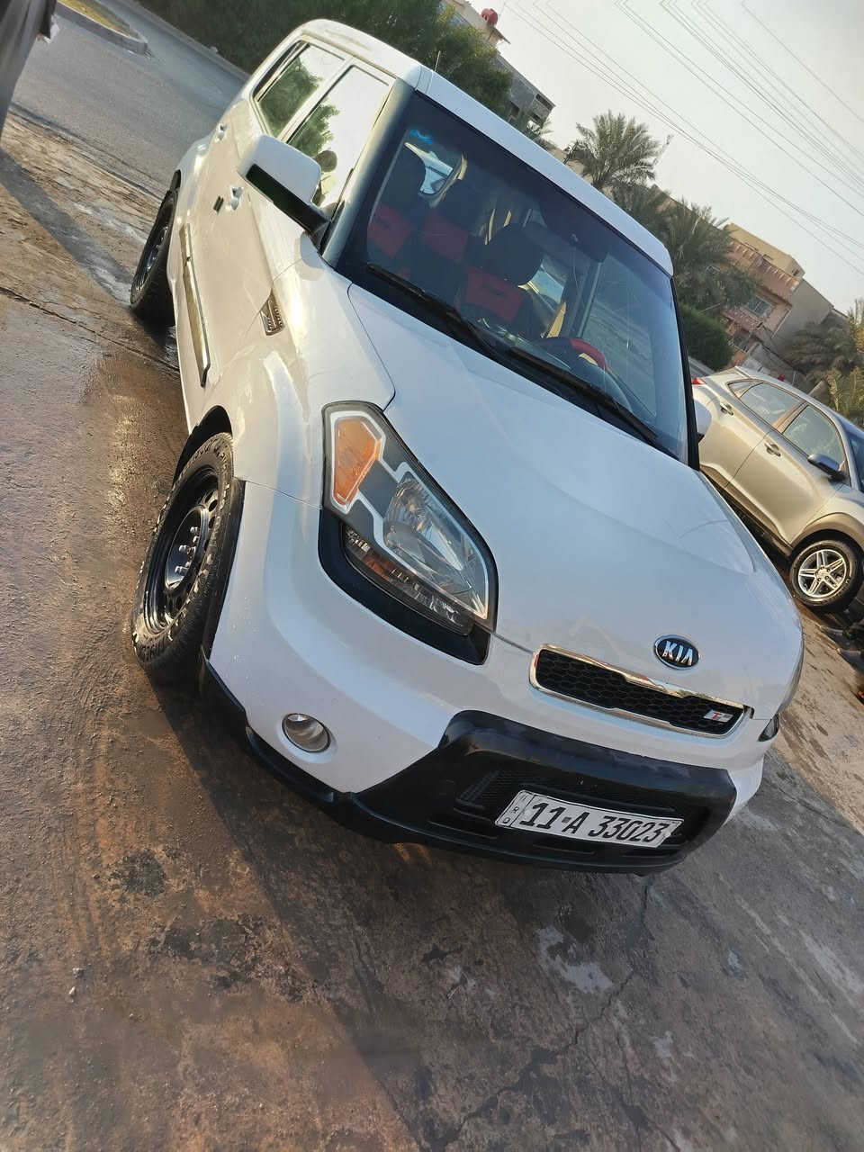 صول موديل ١١ أمريكي محرك ٢٠٠٠ دوش محرك وكير كفاله  حادثها تبديل بنيد وبدنه بدون لغد  بيهه صبغ مكانات صدر جديد وتخم تاير ب٨٨ وبيها مجال للشراي مكانها الدوره المصافي ***********
