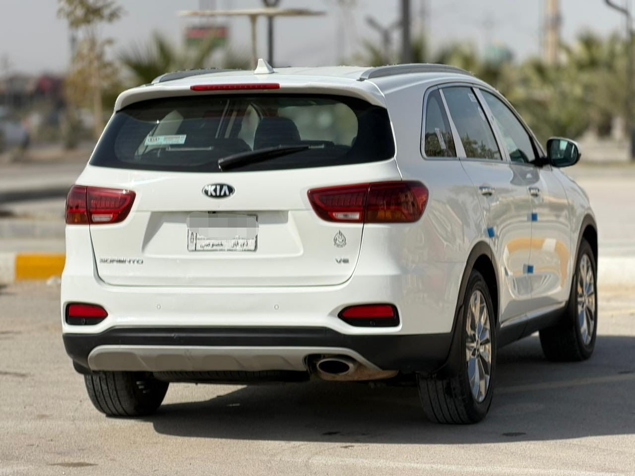 سورنتو موديل 2020 حره تحويل ثاني يوم رقم ذي قار  وأرد خليجي 
شبر صبغ مقدمة البنيد فقط الباقي كفاله
ضربه وصبغ وتبديل فول مواصفات 1/1 عده البنراما
#المواصفات
بصمه ابواب
بصمه تشغيل
شاشه كبيره
كامرا دواره
تحديد مسار
ويل كب كروم اصلي
لايت لد نهاري
شاحن لايسكي
حساس امامي خلفي
كشن كهربائي متحرك
ماشيه 150 الف حقيقي
لايت لد خلفي
اشاير بالمري
مري شفط
كشنات جلد
6 سلندر
7 راكب 
3 قطع تبريد
وباقي المواصفات الخليجي معروف السياره جديده وجاهزه كير محرك تبريد تخم تاير حداديه مكفولات
#مكان_السياره_الناصريه مركز
السعر 243 وبيها مجال الشراي
للأستفسار عل الهاتف 
***********
