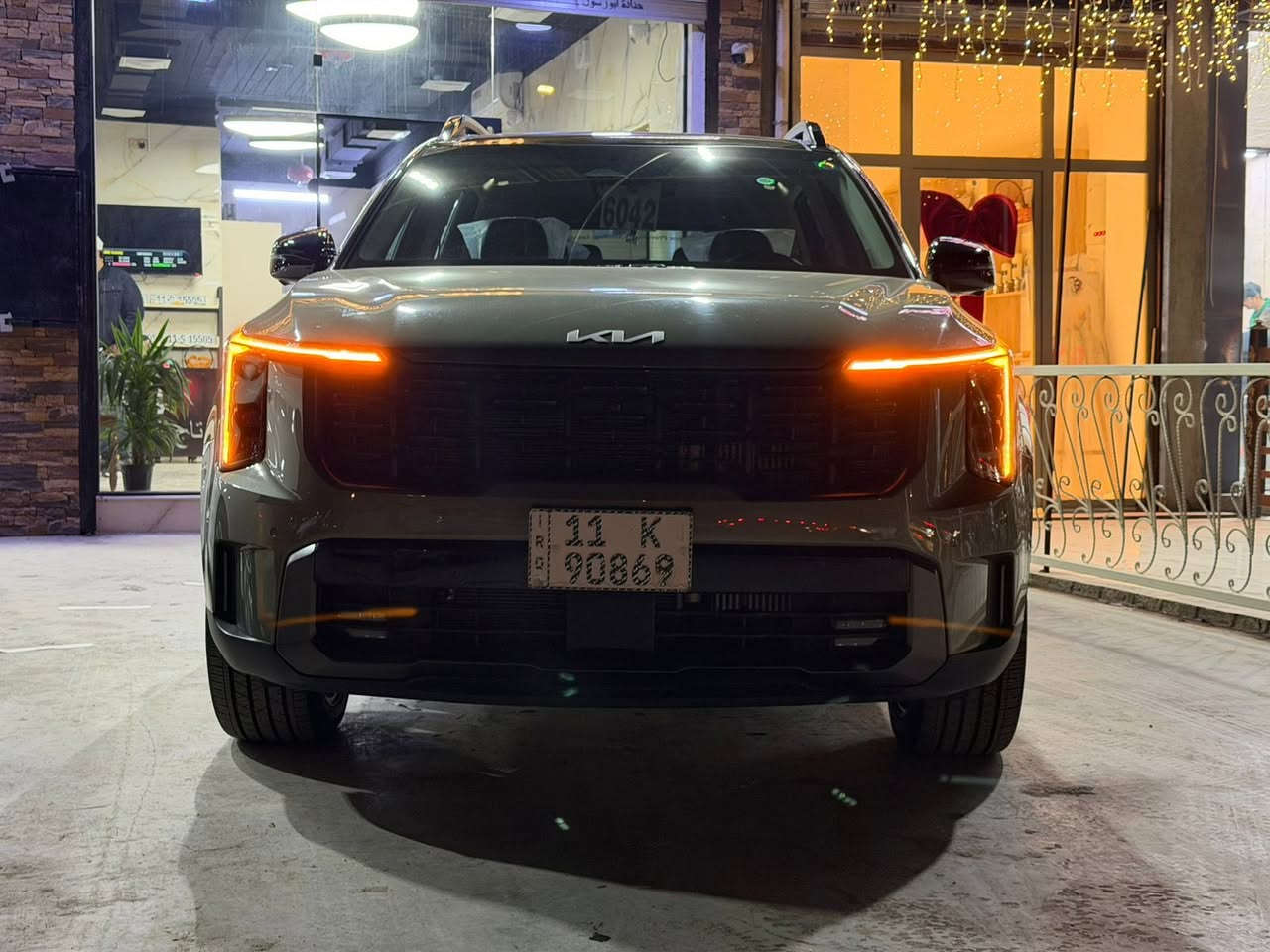 للبيع كيا سورنتو 2024 فول مواصفات  x-line SX

صبغ قبق جنطة ودعامية فقط 

ماشية 3000 تعتبر زيرو السيارة جديدة كلش مناقصه اي شي كاملة مكملة ورقم بغداد الجديد بسمي تحويل ثاني يوم

المواصفات:

خمس 5 كامرات

بنوراما

بصمة تشغيل وبصمة ابواب

كشنات جلد منفصلة vip 

وتدفئة وتبريد بالكشنات وكشنات كهرباء

وتوصيل usb بالكشنات

مري شفط

رادارات 360 درجة

شاشة كبيره نفكيشن 

 مانع تصادم

مانع انزلاق 

تحديد مسار

نقطة عمياء  

تشغيل عن بعد 

شاحن وايرلس

هاند بريك كهربائي 

باب خلفي كهرباء 

اضويه امامي زنون LED

اضويه خلفيه LED

كشافات LED

نظام GPS+خرائط 

السعر 300$

للاتصال ***********

العنوان بغداد حي القاهره
