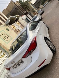 النترا 2015  سياره مكفوله من الصبغ فقط بارد باب الصدر وكم مكان فقط  مح...