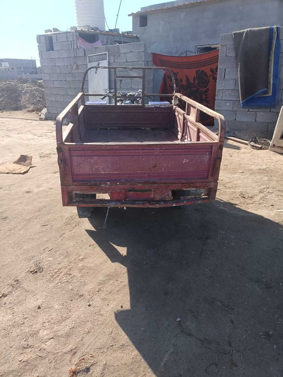 السلام عليكم اخوان ستوته مديل 2014محرك 15بس ناعم ستوته شغاله نضيفه أوراق أصولي بس الركبه بيه لحيم درجه أوله مال جني سعر 950وبيه مجال مكاني كربلاء ***********
