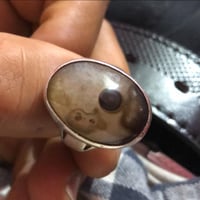 خاتم  من حجر السليماني القديم عين 👁️ صريحة متكونة من اكثر الامور انوعه...