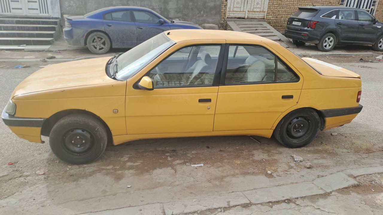 السلام عليكم بيجو 405 لبيع موديل 2016 سياره بيها كزكيت مئشر وبيها تبخير ابيع كوم حديد استفسار اتصل ***********
