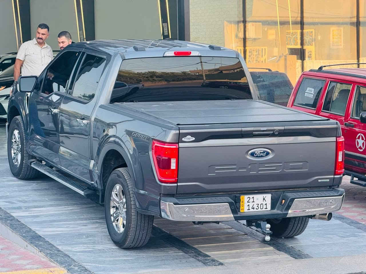 � للبيع Ford F-150 XLT موديل 2023 وارد أمريكي 🇺🇸
✔️ محرك 6 سلندر 2700 توربو قوي واقتصادي
✔️ شاشة كبيرة
✔️ مقاعد جلد
✔️ تشغيل بصمة
✔️ مواصفات XLT المعروفة كاملة

📌 الممشى: 33 ميل فقط
📌 تبديل الصندوق الخلفي
📌 رقم سليمانية باسمي – تحويل ثاني يوم
📌 السيارة نظيفة جداً وحالتها ممتازة

💰 السعر: 32,500 دولار قابل للتفاوض (مجال بالمعقول)

📍 العنوان: ديالى / خانقين
📞 للاستفسار والجادين فقط: ***********
