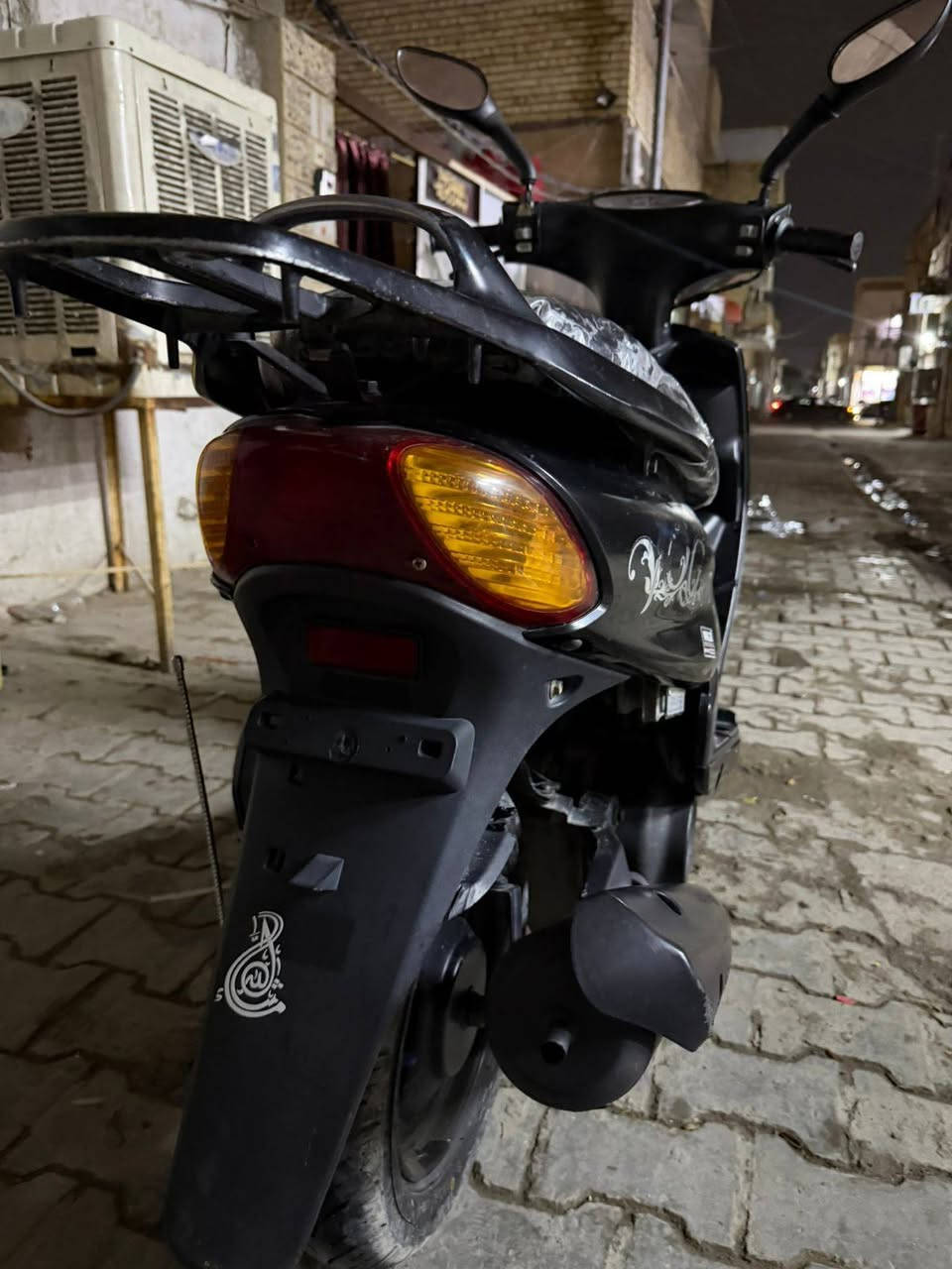 ‏﷽
سلام عليكم دراجه ماكس قجمة 120 سلف هندر محرك اخرس
 كهربائيات شغالة دراجه كاملة نقض جاملغ امامي فقط 
السعر300وبيهة مجال قليل حك الجية 
العنوان بغداد الشعله
 رصيد***********وتساب***********
