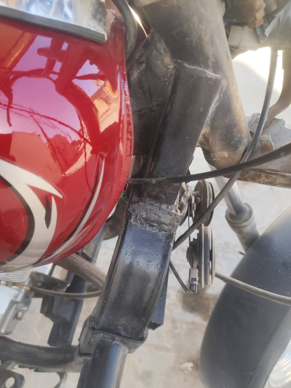 ستوته للبيع مديل 2008 سنويه راعيها ماعرفه ركبه ملحومه وطيك بيها ضمان تحمل طمن عليها نكره سلف معمره كله جديد سعره 750 وبيها مجال كلش قليل حك جيه عنواني كوفه وكفاله سرقه وعشاير ***********
