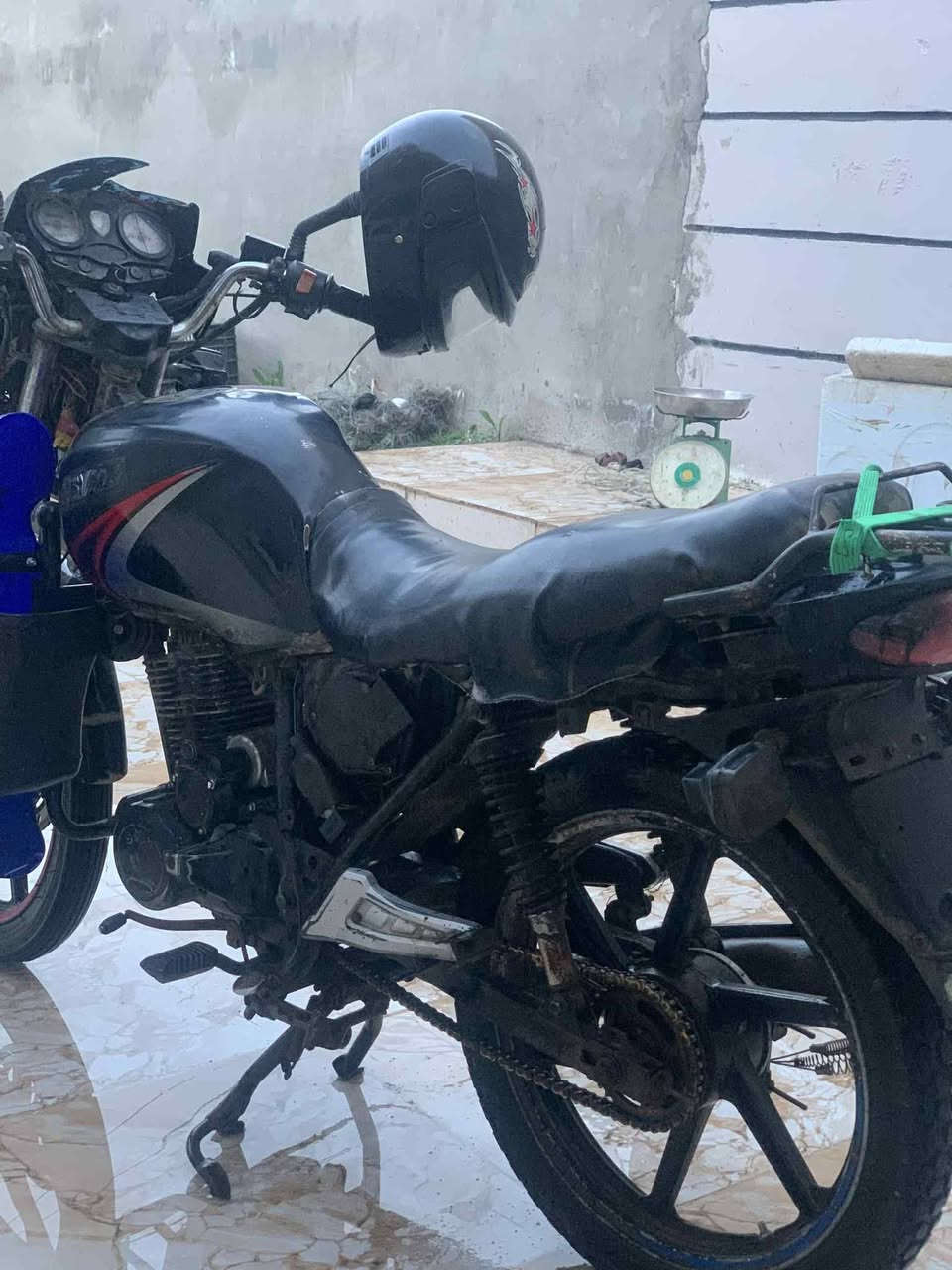 ماطور ليفان موديل 2018
محرك 200
كلشي شغال  نكره سلف
السعر 325
مكاني الجواعنه
***********
وافق ادمن
