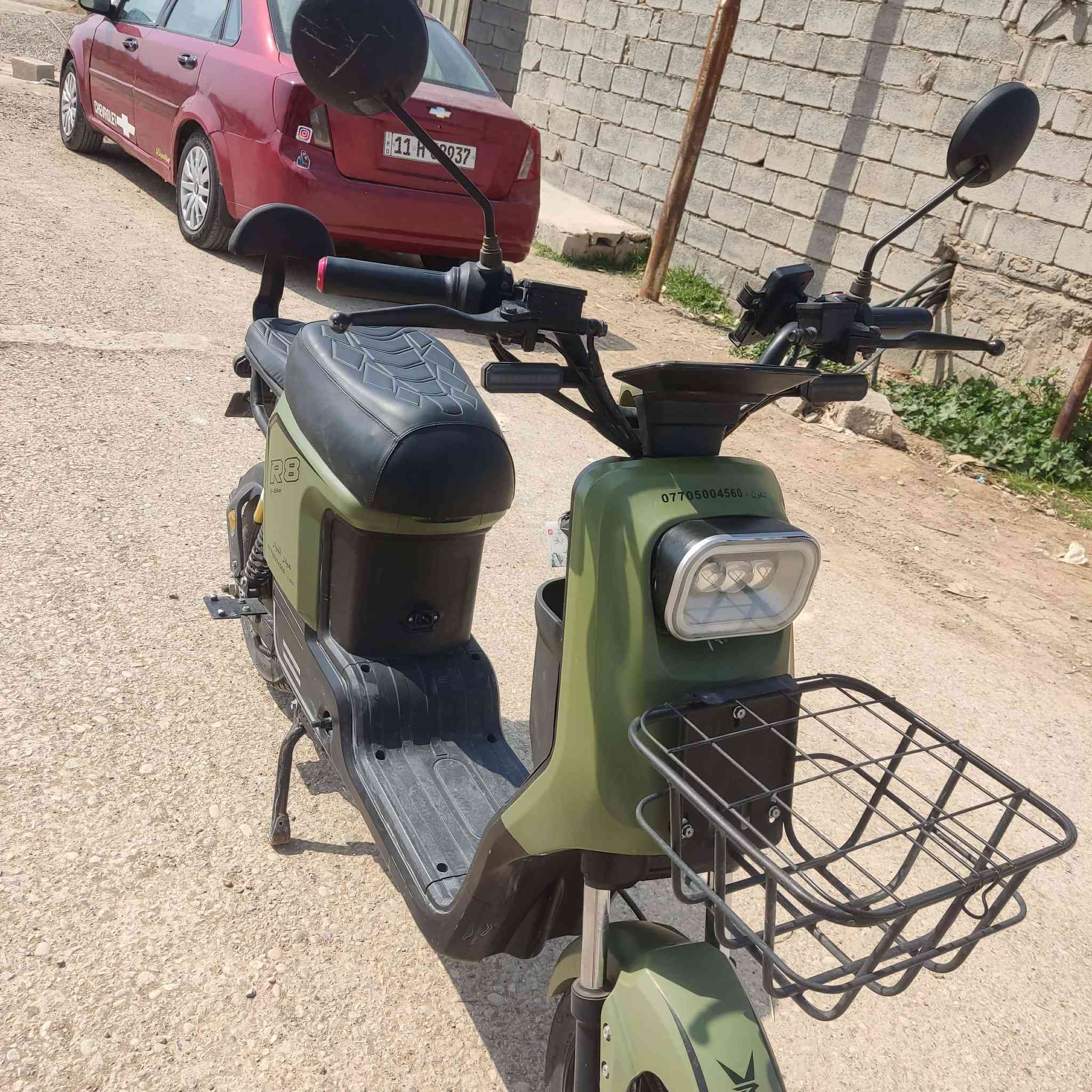 ‏السلام عليكم 
‏دراجه شحن  R8  شركه حيدر النيار للبيع دراجه كفاله عامه 
‏تجي خمسة بطاريات 🔋 مع كافت ملحقتها  وبصمه وكارت وايضأ شاحنه مالته 
‏كهربائية كلهه شغله لايك عالي نص زنون ابيض
بل شاره هورن كلهه شغال

تعال كلب شوف بيعنك 

‏سرعته الحقيقه 99  دراجه نظيفه جدأ  
‏
‏سعره خاص  ‏الي حاب يشتري يتصل  عل

 رقم‪***********‬‏ عنواني ديالى بعقوبه  تقاطع الامام عبدالله بن علي الهادي
