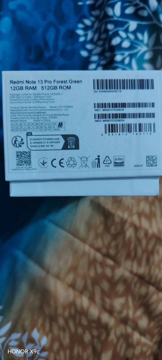 شاومي ريدمي نوت 13 برو ذاكرة 512 نظافة 100٪ كامل مع الملحقات السعر 300 الف مكاني بغداد العامرية *********** ***********
