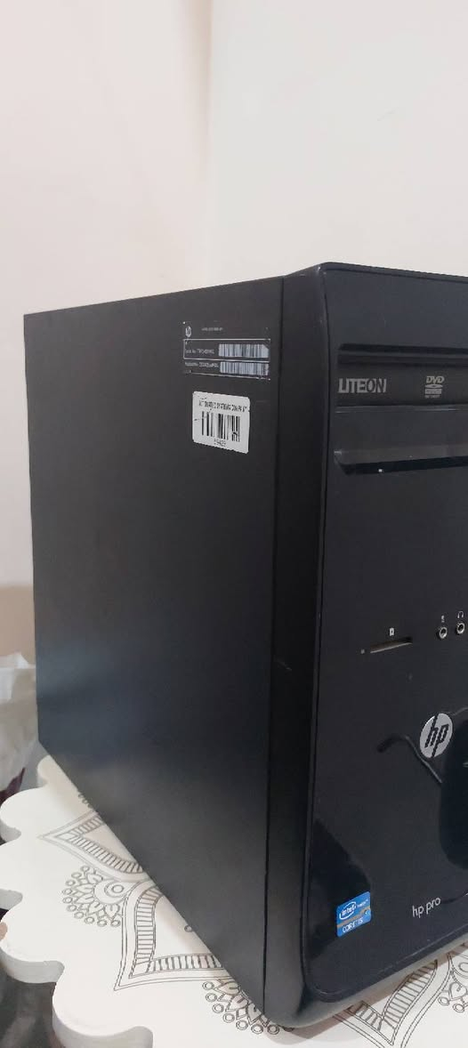 كيس حاسبه يشتغل بي اللعاب وبرامج الاوفس يشتغل ونظيف السعر ٦٥ الف واذا تريد كبيورد وماوس جديد وشاشه موجود المكان بغداد حي البنوك ***********
