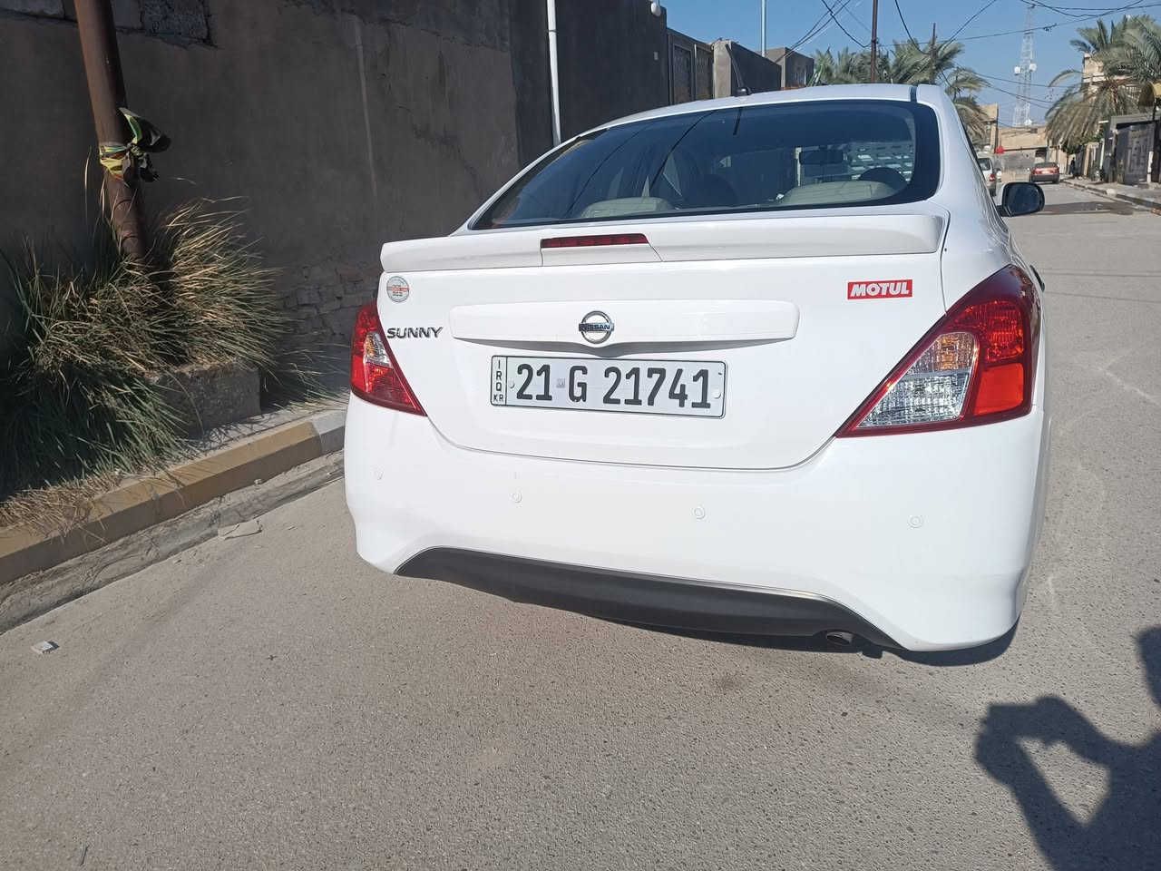 سلام عليكم نيسان صني هندي اللبيع موديل 2019 سليمانيه بسمي ماشيه 54 جديده بي بارد باب خلفي وجاملغ خلفي بي صبغ وباقي كفاله موبايل *********** مكان سيارة الرميثه
