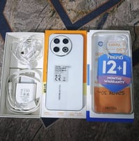 مراوس آيفون 11 أو 12 لعادي أو برو ذا جهاز نضيف عادي نطي فرق  جهاز تكنو...