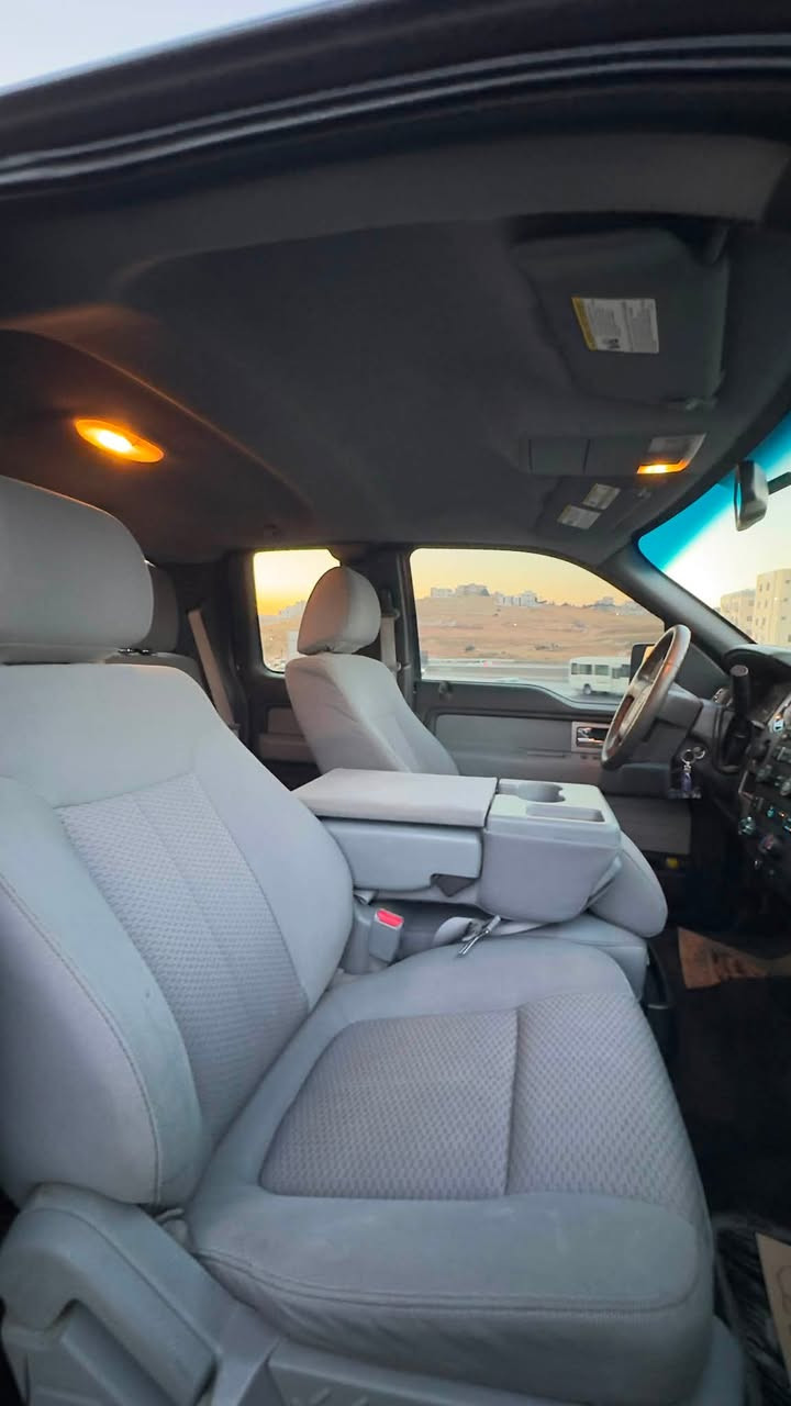 فوردF150 2011xl
اللون:كحلي

المحرك: gm ls v8 ٦٢٠٠ عالرخصه ٦٤٠٠ سي سي

الفحص:مرفق بالصور

ممشى ١٩٤ الف كيلو فقط 

الترخيص: واطي ومرخص لشهر ١/٢٠٢٧

الإضافات :دفع رباعي،side steps, أضويه ليزر،كوشوك خشن Bfgoodrich وغيرها من الإضافات

البيع بسعر ٧٧٠٠ وفي مجال بسيط بعد المعاينه 

للاستفسار:0791101444

الموقع:مرج الحمام


**إذا كنت صاحب هذا الإعلان وتريد حذفه لأي سبب، رجاءا أرسل رسالة إلى الدعم الفني**