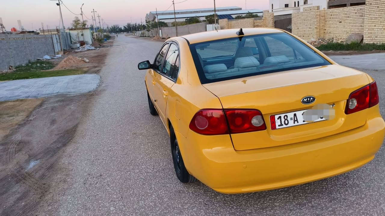 سلام عليكم اوبتما 2008 امريكي رقم بابل مصفره هيئه غرمات حادث فقط جاملغ خلفي  مكينه 2400  كير 5 نمر  حداديه  تخم تاير تبريد ثلج مكاني بابل مركز مدينه سعر 88 الاتصل ***********
