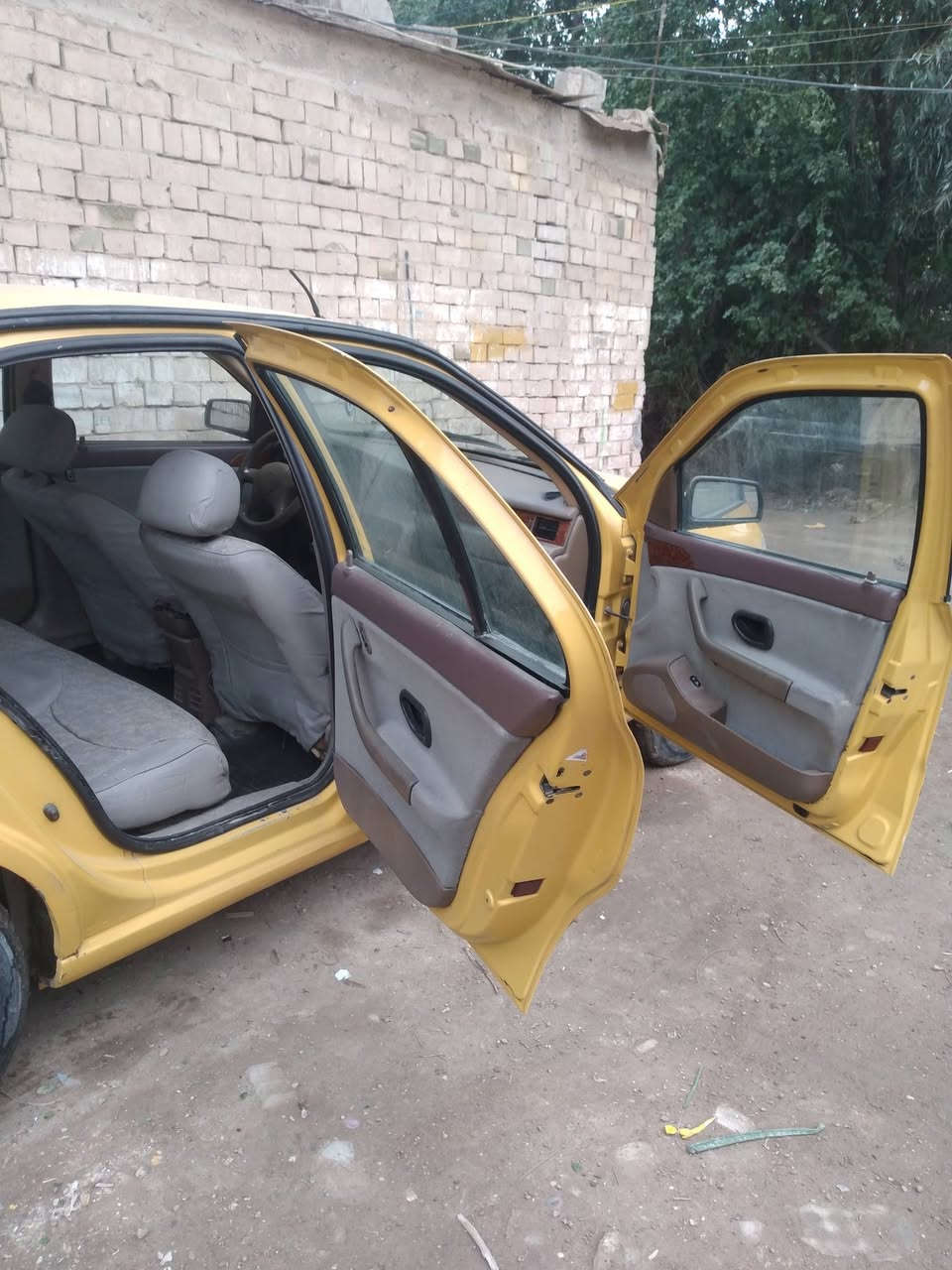 السلام وعليكم شباب البيع سمند 2012 بسمي مشروع وطني تحويل ثاني يوم محرك كير خير من الله كهربايات كولهه شغاله رقم بغداد دولي سعر 43 ورقه وبيهه مجال رقم الهاتف ***********
