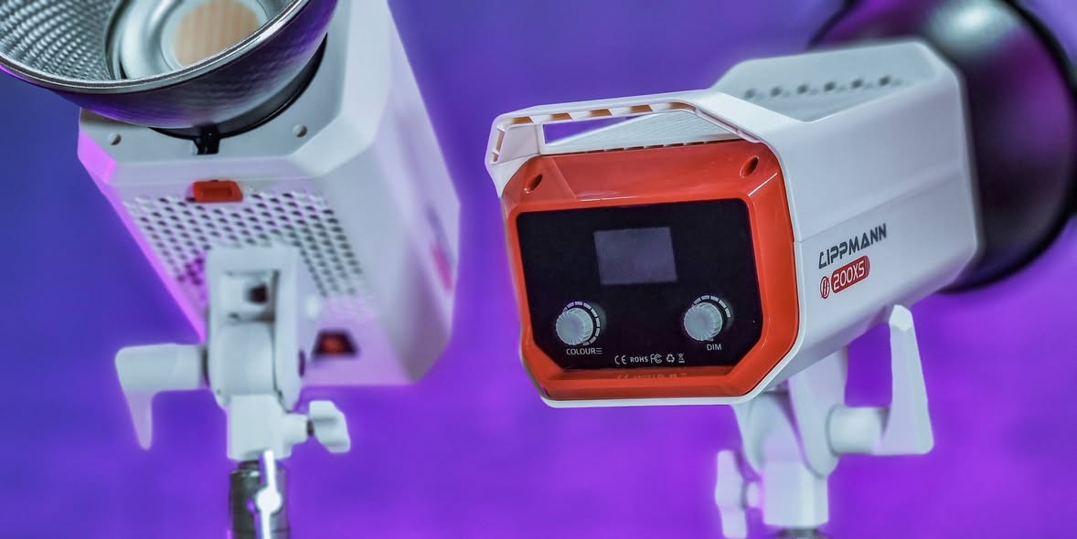 اضاءة فديو مستمرة 200 واط من شركة YSKE 
باي كلر 
شمسي ابيض ثلجي
تحكم كلفن
تحكم بقوة الاضاءة 
شاشة كبيرة 
فانات تبريد عدد ٢ صامت
تحكم تطبيق موبايل
جديد متوفر توصيل  ***********
