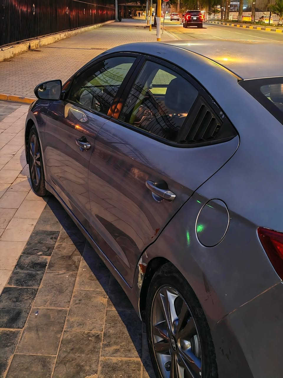 االسلام عليكم النترا 17 امريكي سياره جاهزه من كل شيء سياره جديده سياره ماشه 160 بيه خيط تبخير مكينه وكالا نظيفه كشره نظيف بيه بعض ملاحظات حادث خلفي وليس امامي قباق جنطه امدل جملغات خلفي مدلات بيه طخه يم دوسه ابينه بلصوره سياره مال جني اتخبل شاشه تبريد تحكم ستيرن وبيهه بعض ملاحظات سعر راح ايكون 112 وبي شي بسيط عنوان بغداد الكرخ ***********
