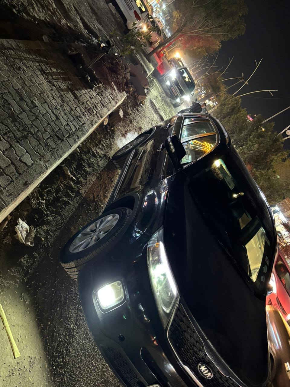 السلام عليكم سورنتو 2014  فول مواصفات للأخير بيه صبغ جاملغ وبنيد والباب شوي الخلفي صدر جديد تبريد  مكينه وكير وتايرات جديد رقم بغداد تحويل ثاني يوم السعر ١٤٥ بيه مجال 
***********
