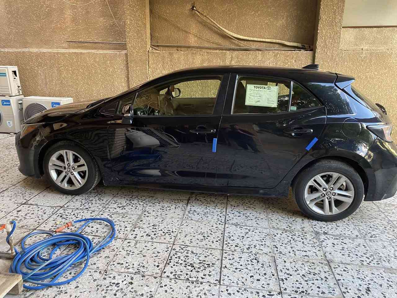 السلام عليكم
كورلا هاج باك
موديل :2022 
مكينة :2000
مواصفات :SE 
رادارات امامي 
شفتات ستيرن 
بصمة ابواب وتشغيل
قيادة ذاتية 
توقف ذاتي 
تحديد مسار 
لد نهاري 
اوتو هولد
شاشه كامره تحكمات ستيرن
 وباقي المواصفات معروفه
حادثها مال امريكا جاملغ خلفي ايسر مع طخطخات صبغ بيها 5 قطع
كير مكينه صدر كله جديد كهربائيات تبريد كلة جاهز
رقم بغداد دولي جديد هزه جديده باسمي 
مكاني بغداد / الغزالية
السعر 127 وبيها مجال 
للاستفسار *********** تحياتي
