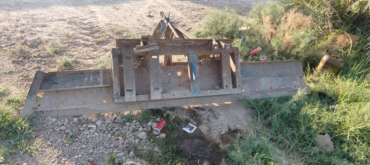 سلام عليكم دركتل للبيع  موديل 79 جاهزه من كلشي رقم وسنويه   مكان ميسان ***********.   ***********
