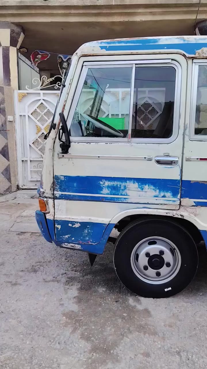 متاح كوستر موديل 81 مكان واسط مركز محافظه سيار كشره بلاد ستيرن محور مال كيه بنكو فحل دسك كامله من كهربائيات دوشمه منيدك لشارع اصوليه سعره (6) مليون وبيه مجال ***********
