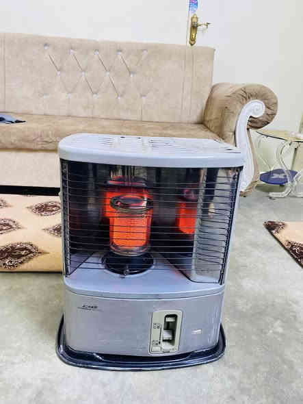 من رخصه الادمن للبيع صوبه ياباني الاصلي باله شرط حجم وسط نضافه اخو جديد مثل ما مبين بل صوره ع بلاد غراضها كامله فتيله بلاديه جديده دكمه شغاله ع شرط والفحص اقتصاديه نارها كلش تمام سعرها 45 الف نهايتها متواجد خاص مكاني الفيلق باب السريه السايدين قرب صيدليه ديمه ***********
