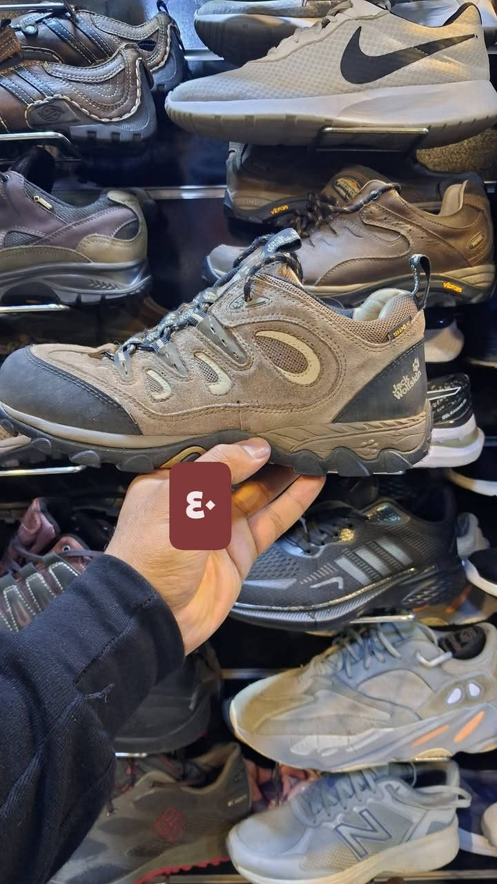 السلام عليكم
احذية باله اصليات
سعر 25 الف
مكاني بغداد شارع حيفا 
نزله ملعب نادي الزوراء مقابيل معمل ثلج
يوجد توصيل للكل ***********
