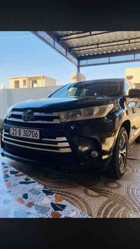 هايلندر-هايلاندر للبيع  موديل 2019 LE  محرك V6🔥  7راكب  تبريد ثلاث قطع...