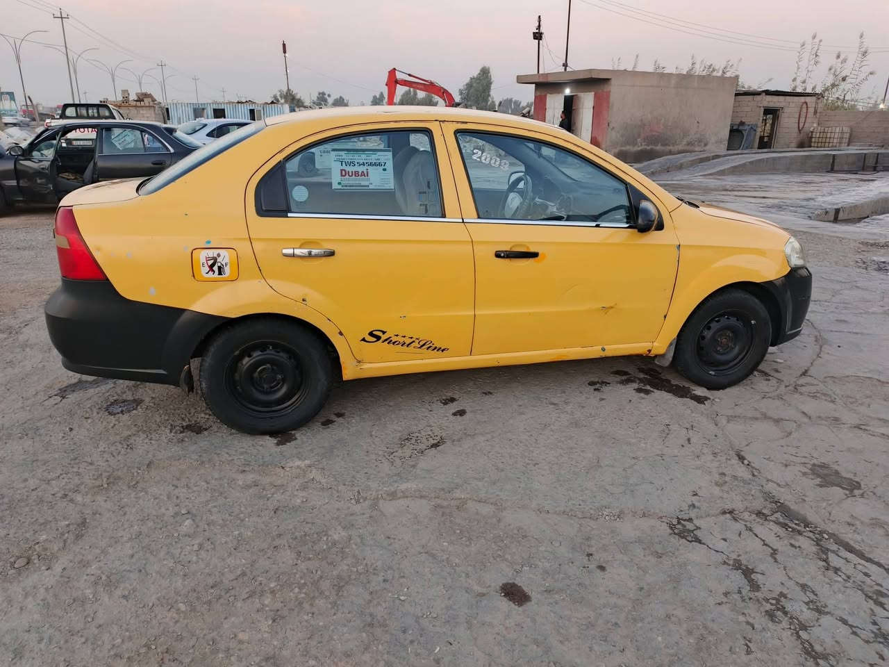 السلام عليكم للبيع افيو موديل 2009 سنويه 30 مكينه جديده سعر40بيه مجال بعقوبه تقاطع عبدالله بن علي رقم ***********
