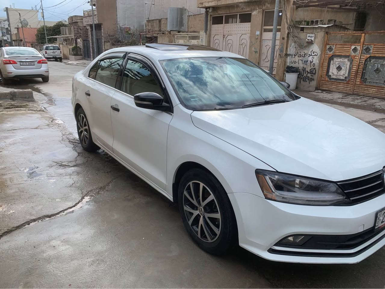 Jetta 2017 SE
فول فول 
‎مەكینە ١٤ی تۆڕبۆ
‎سپۆرت
‎سلاید
‎كوشن جلد
‎بەسمە   
‎شاشە
‎كامێراو حساس
‎ جام ئۆتۆ ئاوێنە ئوتۆ
‎ئاوێنە ئیشارەت
‎سندوق كۆنتڕۆڵ 
‎كوشن هیتەر 
‎سوكان فولیۆم و سپۆرت
‎تعدید سرعە
‎چەندان مواسەفاتی تر
‎٤ تای تازەی له ژيزه
بؤياغ يه ك ده رگا ودؤسه كاني
‎بەتانەو شانسی بەشەرت
‎ارباگ سوكان سیستەم
‎٨٦ مایڵ ڕۆیشتووە
‎سەنەوی تا ٢٠٢٨ نوێیە
‎ژمارە
*********** 
***********
*********** رانية, السليمانية
