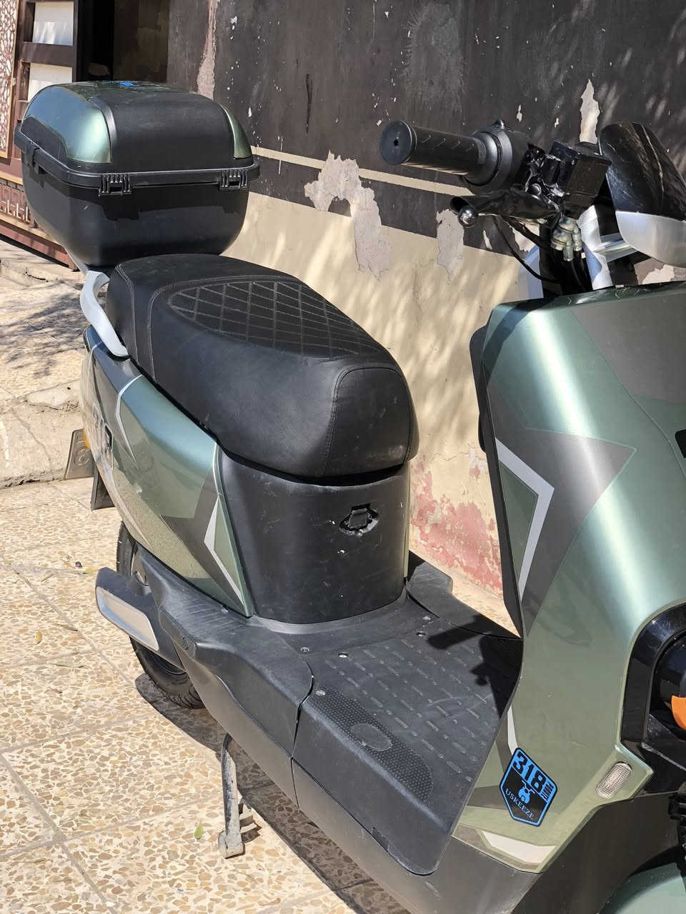 للبيع السعر 650 البطاريات شرط وين ما تريد افحص ملف عقل شرط للشراي يجي خاص لا ما شراي لا يجي


**إذا كنت صاحب هذا الإعلان وتريد حذفه لأي سبب، رجاءا أرسل رسالة إلى الدعم الفني**