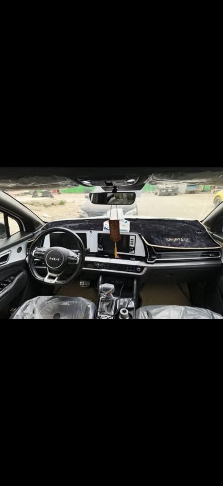 السلام عليكم سيارة سبورتج GT
2023

فول موصفات مكفوله كفاله عمه 

ما عده البل سونار 

مكان السياره بغداد 
السعر 255
وبيه مجال 
الرقم ***********
