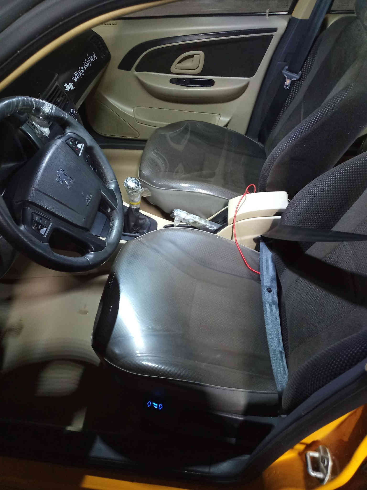 سلام عليكم بيجو ٢٤ استلام ٢٥ مشية ٢٨ دوشمه السياره  خير من الله بيه بارد شبر الباقي كفالة عامه  تجي وتشوف
المكان تقاطع درويش السيديه *********** السعر ٩٠
