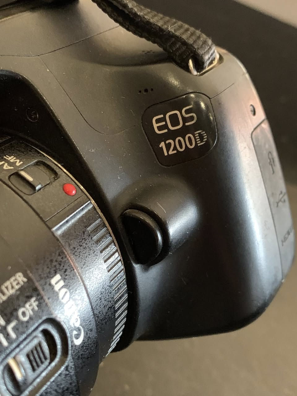 السلام عليكم شباب كامرا كانون D1200 بهالشكل واضحة بالصور وعليها عدسة دبل ستاب ليزر ترهم حتى ع الD5  قيموها بما يرضي الله وياها اكسسواراتها والشاحن


**إذا كنت صاحب هذا الإعلان وتريد حذفه لأي سبب، رجاءا أرسل رسالة إلى الدعم الفني**