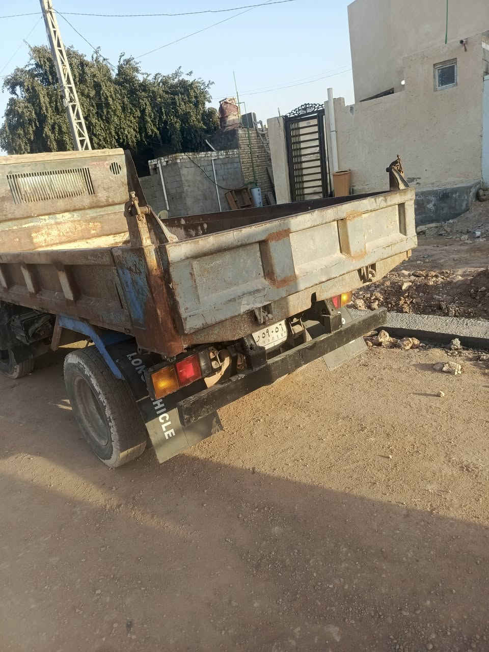 سلام عليكم سياره للبيع كنتر بزونه موديل 95  مكان نجف ***********
