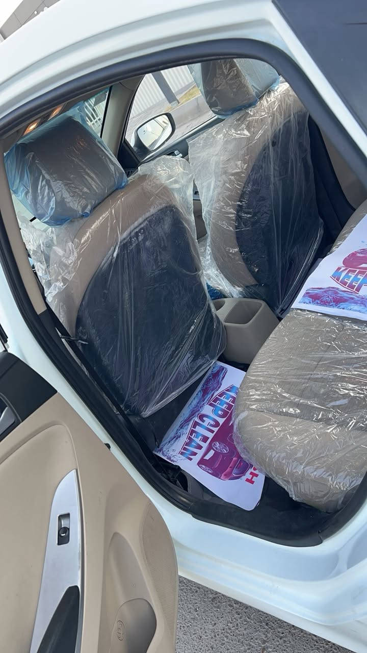 سلام عليكم اكسنت موديل 2017 رقم بغداد بسمي رقم وهزه جديده ماشيه 43 حقيقي فول موصفات محرك 1600 دبل قطره بيهه صبغ نص بنيد على ايدي من الزيرو ستخدام شخصي موصفات فتحه اربعه دسك 5ويلكب بلو سبير منازل عنواني بغداد المشتل لاستفسار الاتصال على الرقم ***********
