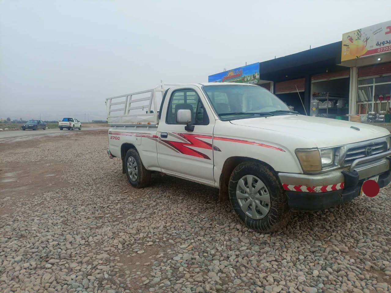 سيارة بيك اب موديل 1999 تك عمية : سيارة باسمنا شرط التحويل بي جاملغ السايق صبغ العنوان الموصل
السعر 78 بي مجال بسيط 
رقم الهاتف: ***********
