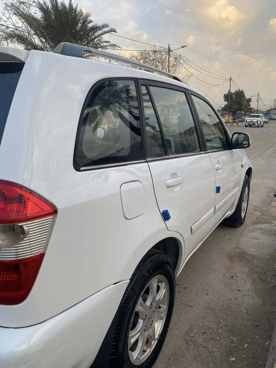 تيكو 2011رقم بغداد بأسمي
مكفولة من الحادث والصبغ  
مكينة كير كاملةةة
تدفئ +تبريد

صدر امامي خلفي جديد

تخم تاير جديد

المواصفااات

فتحة
حساسات خلفية 
كشنات جلد
تدفئ بلكشنات
تحكم استيرن
سنتر لووك
جااام كهربائي 

مكاني حي البنوك 

السعر 67
رقمي
***********
