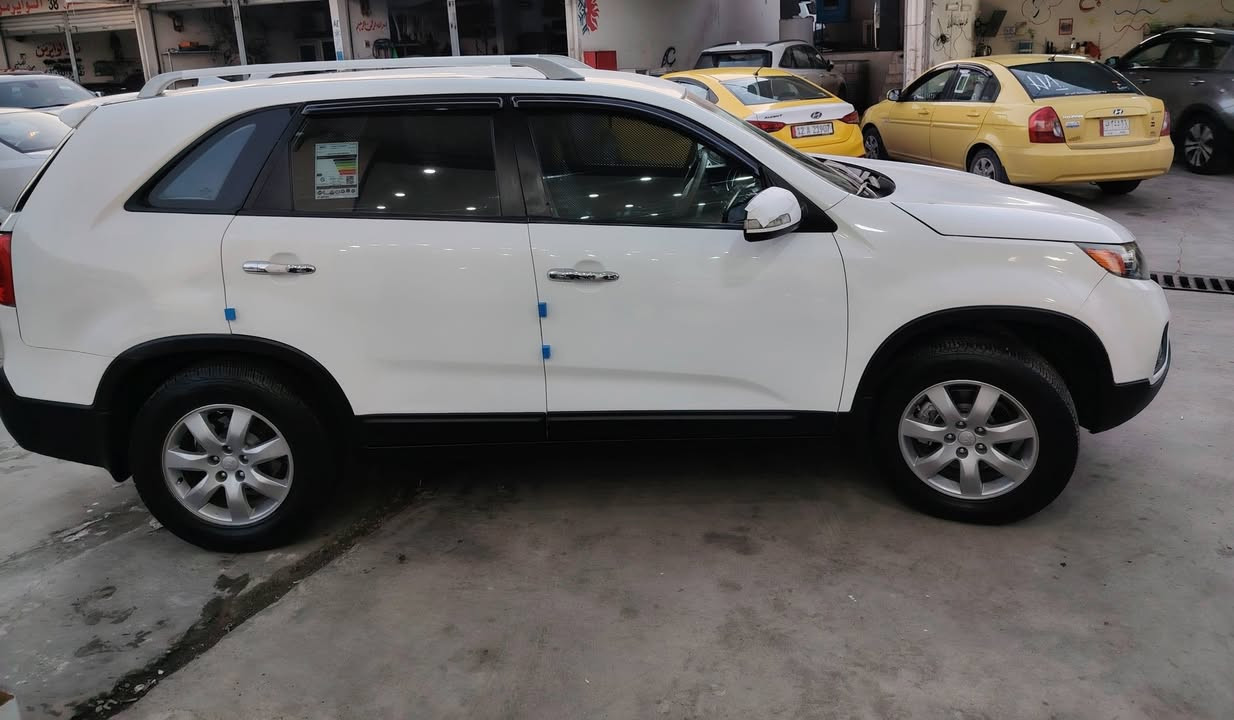 للبيع سورنتو 2012 خليجي 4 سرندر محرك وكير شرط 7 راكب مري شفط مع اشاير بالمري . تبريد تدفئه طخم تاير طخم امامي خلفي كهربائيات كلو شرط رقم اربيل هزه وسنوية لل, 2030 رقم دولي تحويل ثاني يوم . السيارة مصبوغة عام بدون دواخل. حوض وبجم كبس .. مكان السيارة الموصل السعر 110 / وبيها مجال للطيبين تفاصيل اكثر اتصل ***********
